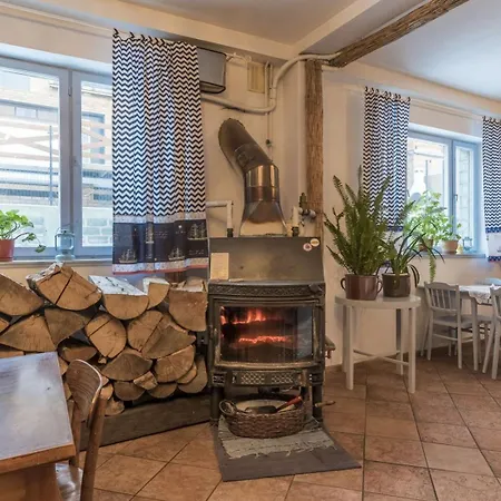 Arka Przystan ホームステイ *