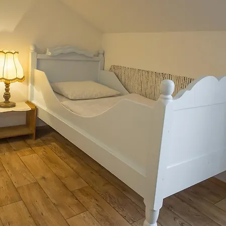 Arka Przystan Jastrzębia Góra