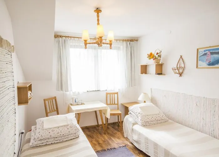 Arka Przystan * Jastrzębia Góra